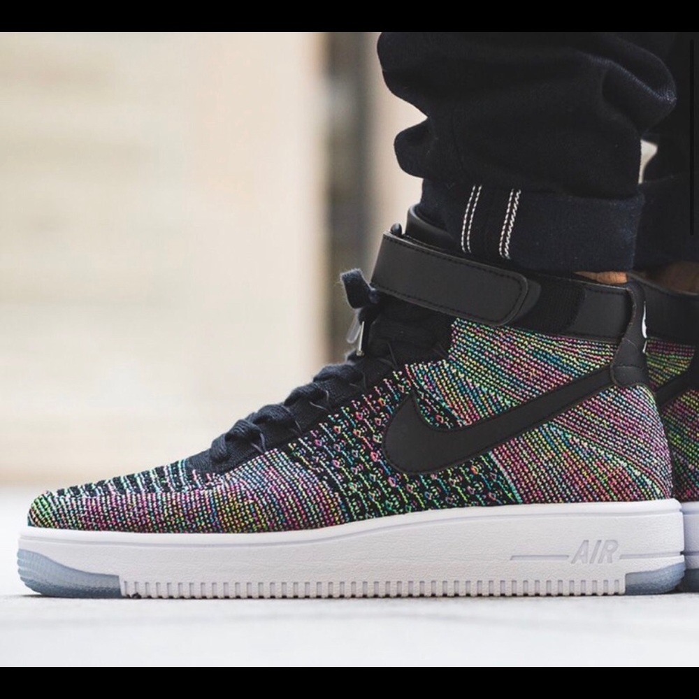 Nike Air Force 1 Ultra Flyknit Mid Pink Blast